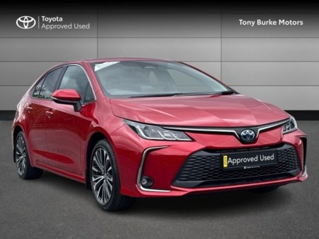 2024 Toyota Corolla Saloon - LUNASPORT Edition - 1.8 Hybrid - Automatic &ndash; 1 Owner - Tax EUR 180 - NCT 2028 // Remo