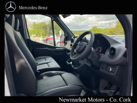 2027 Mercedes-Benz Sprinter - photo 10