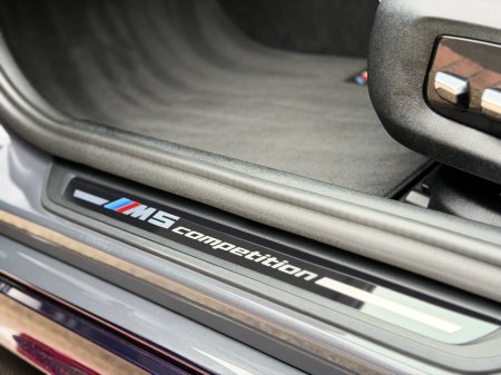 2022 BMW M5 - photo 16