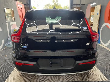 2021 Volvo XC40 - photo 4