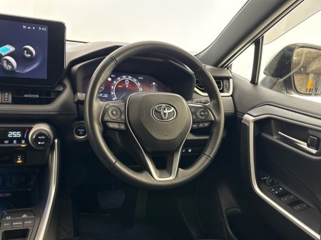 2024 Toyota RAV4 - photo 9