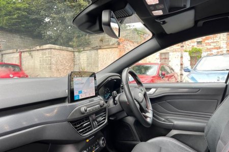 2020 Ford Focus - photo 18