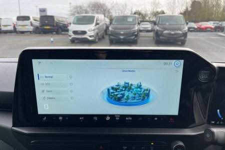 2025 Ford Transit Custom - photo 30