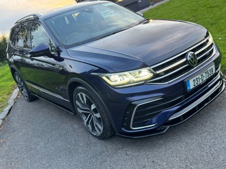 2023 Volkswagen Tiguan - photo 17