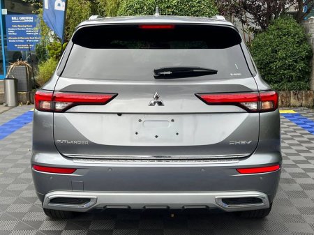 2022 Mitsubishi Outlander - photo 18