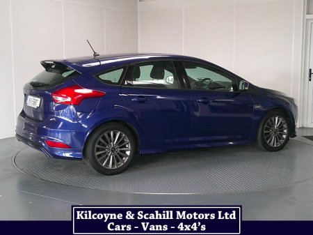 2018 Ford Focus - photo 8