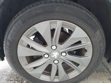 2022 Peugeot 208 - photo 11