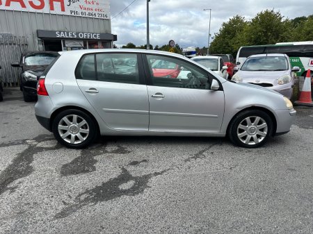 2005 Volkswagen Golf - photo 15