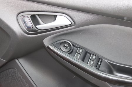 2018 Ford Focus - photo 14