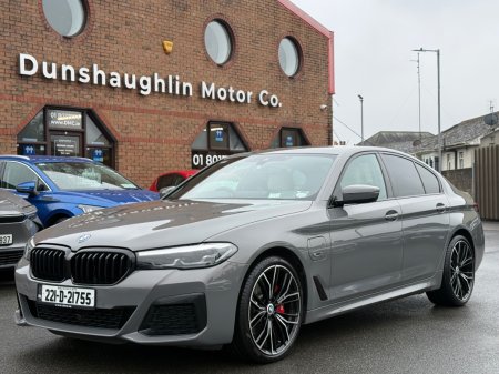 2022 BMW 5-Series - photo 9