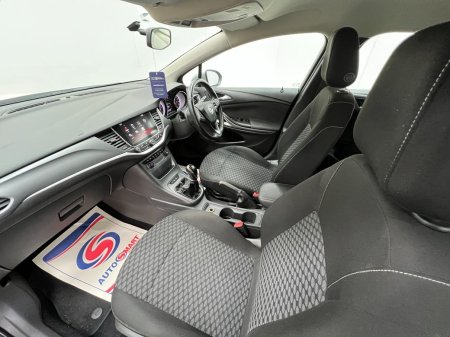 2017 Vauxhall Astra - photo 20