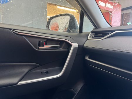 2021 Toyota RAV4 - photo 15