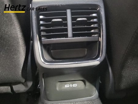 2025 Skoda Octavia - photo 18