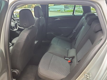 2019 Opel Astra - photo 16