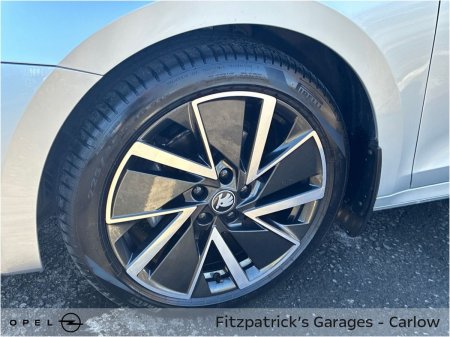 2025 Skoda Octavia - photo 8