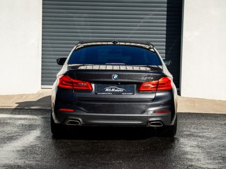 2018 BMW 5-Series - photo 8