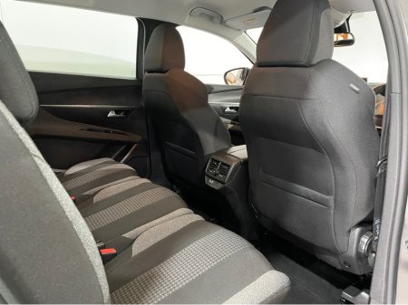 2022 Peugeot 5008 - photo 13