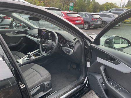 2023 Audi A4 - photo 10