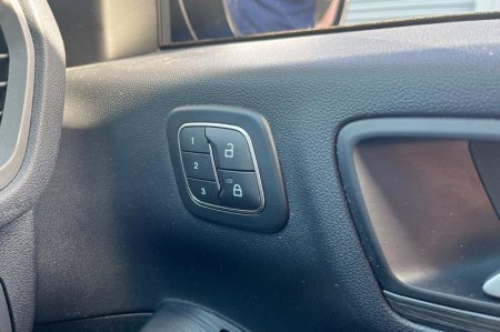 2025 Ford Kuga - photo 28