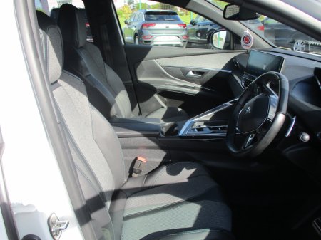 2023 Peugeot 5008 - photo 11