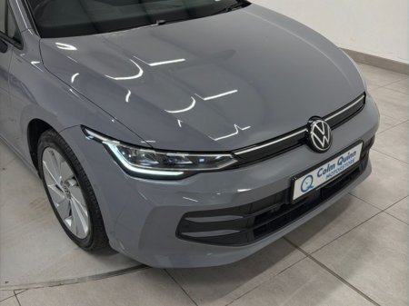 2025 Volkswagen Golf - photo 20