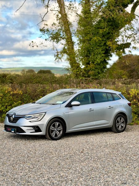 2021 Renault Megane - photo 9