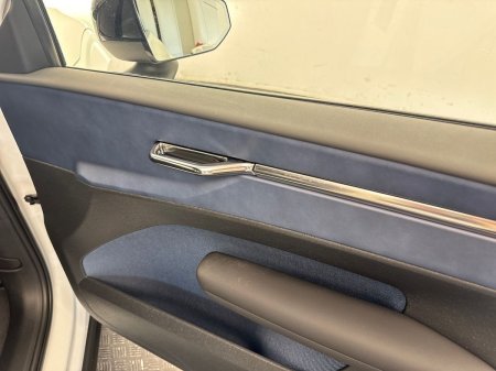 2025 Volvo EX30 - photo 11