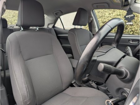 2017 Toyota Corolla - photo 12