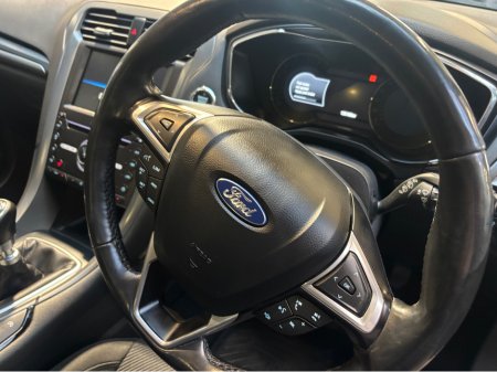 2015 Ford Mondeo - photo 11