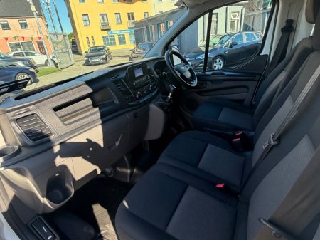 2023 Ford Transit Custom - photo 11