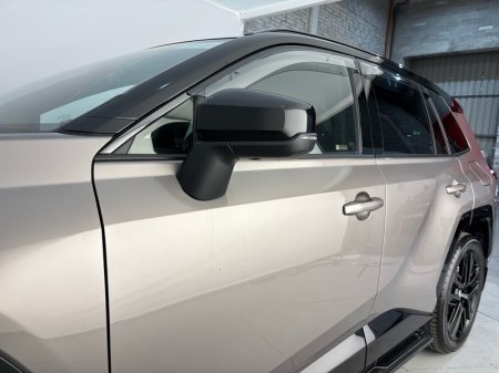 2027 Toyota RAV4 - photo 12