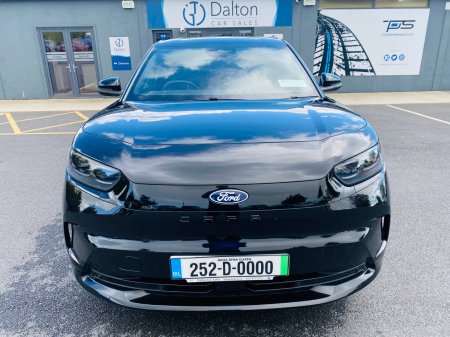 2025 Ford Capri - photo 2