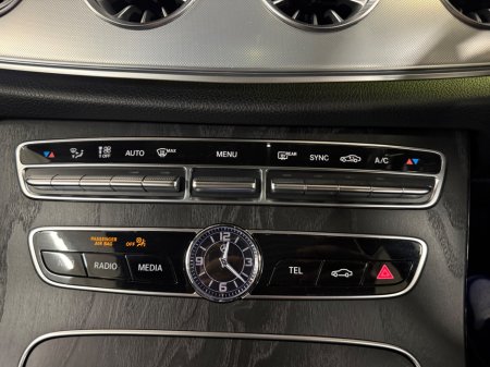 2017 Mercedes-Benz E-Class - photo 19