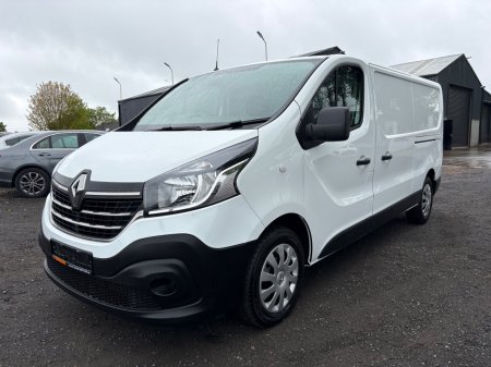2021 Renault Trafic - photo 2