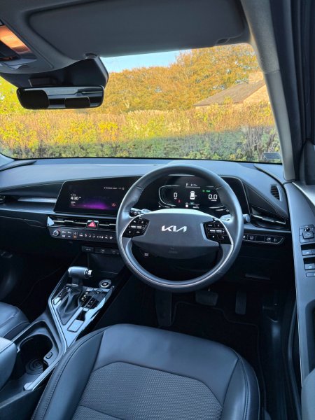2024 Kia Niro - photo 12