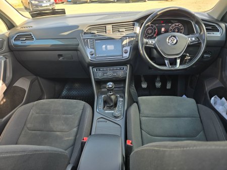 2017 Volkswagen Tiguan - photo 10