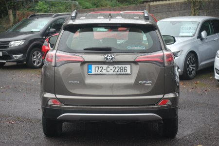 2017 Toyota RAV4 - photo 6
