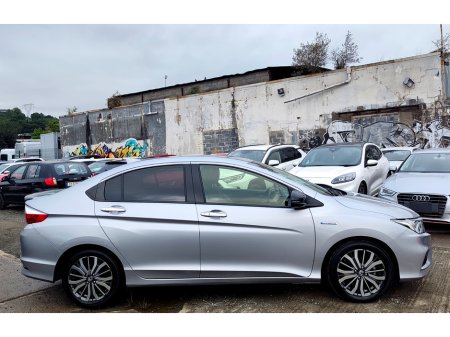 2017 Honda Grace - photo 12