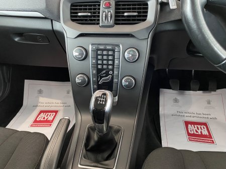 2015 Volvo V40 - photo 14