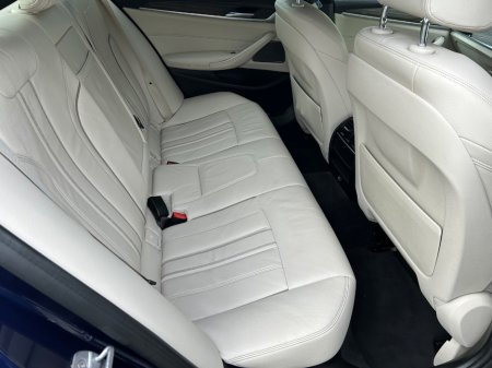 2019 BMW 5-Series - photo 23