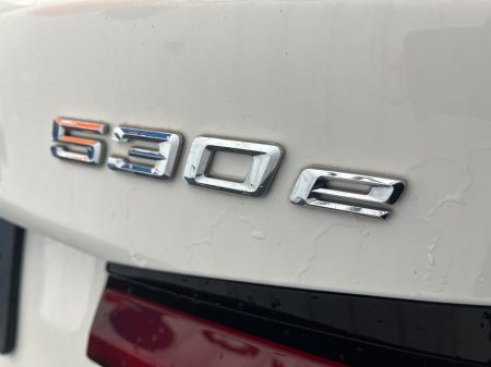 2021 BMW 5-Series - photo 8