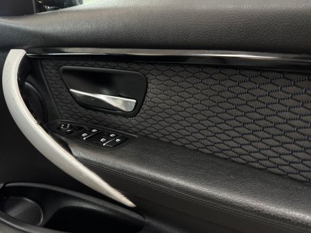 2016 BMW 3-Series - photo 12