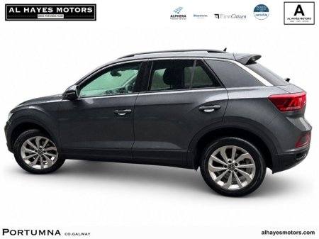 2025 Volkswagen T-Roc - photo 6