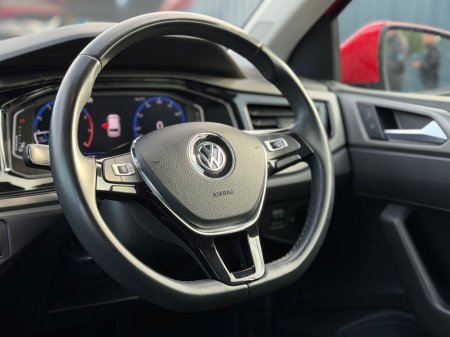 2019 Volkswagen Polo - photo 12