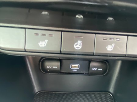 2021 Kia Sportage - photo 22
