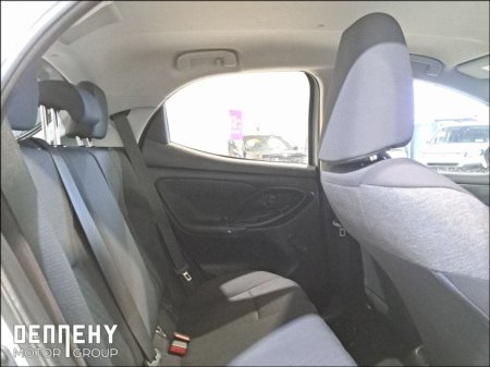 2021 Toyota Yaris - photo 27