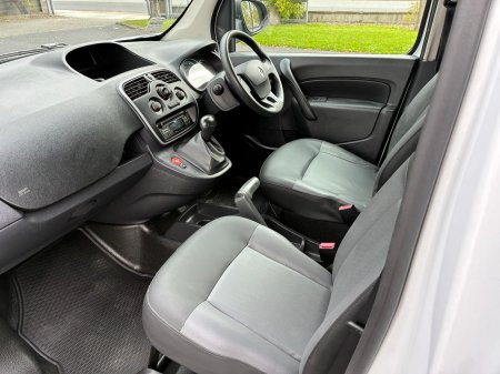 2020 Renault Kangoo - photo 4