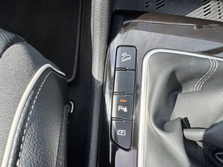 2025 Kia Sportage - photo 29