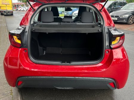2022 Toyota Yaris - photo 16
