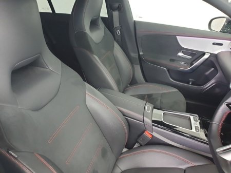 2025 Mercedes-Benz CLA - photo 28